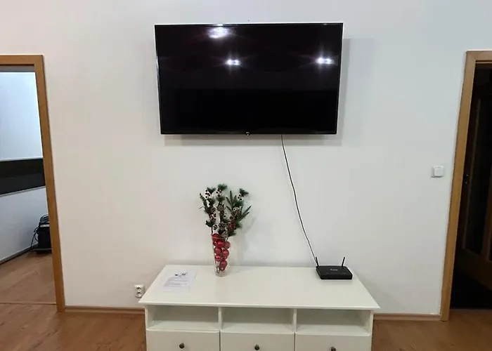 Krasne S Balkonem Apartament Praga